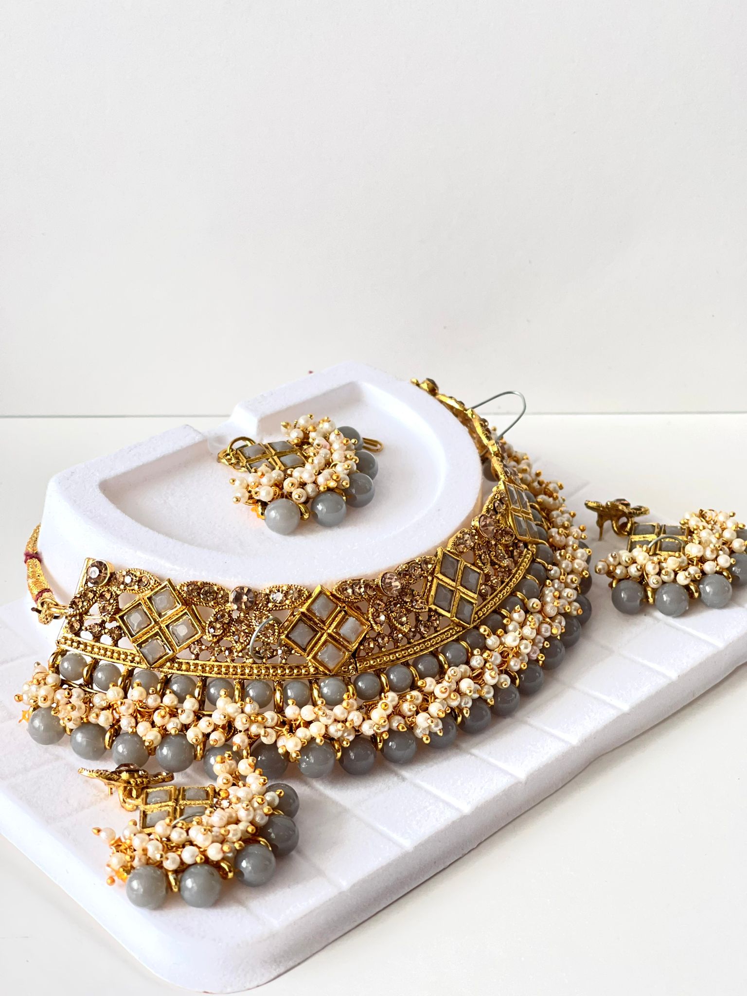 Amber - Necklace Set