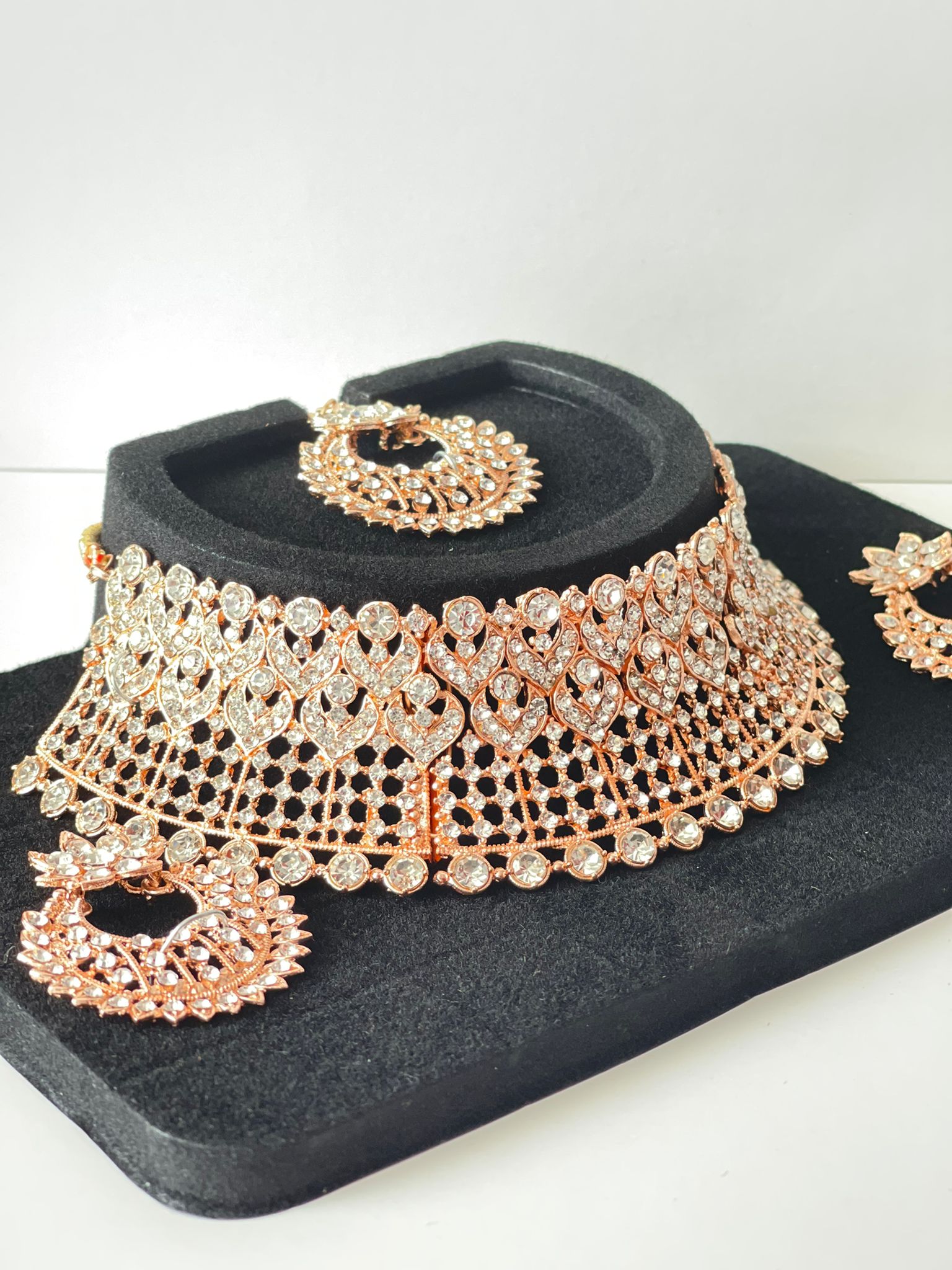 Deol | Gold - Choker Set